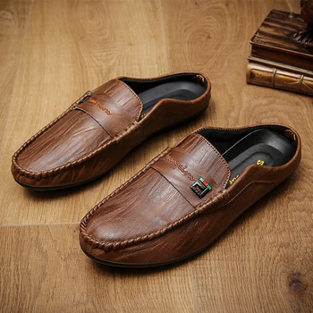 Italyan Lüks erkek terlikleri PU deri makosenler Erkekler Moccasins Rahat Katır erkek ayakkabıları Yaz Moda yarım çizmeler Erkekler için