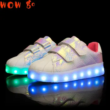 LED Sneakers Çocuk ve Yetişkin için moda ışık Up Parlayan Ayakkabı USB şarj edilebilir aydınlık ayakkabı erkek kız için